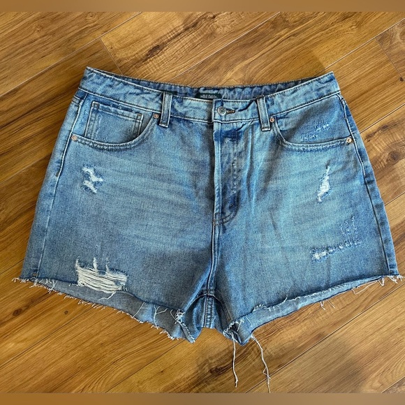 Wild Fable Blue Jean Shorts High-Waisted Cut-Off - Picture 4 of 4